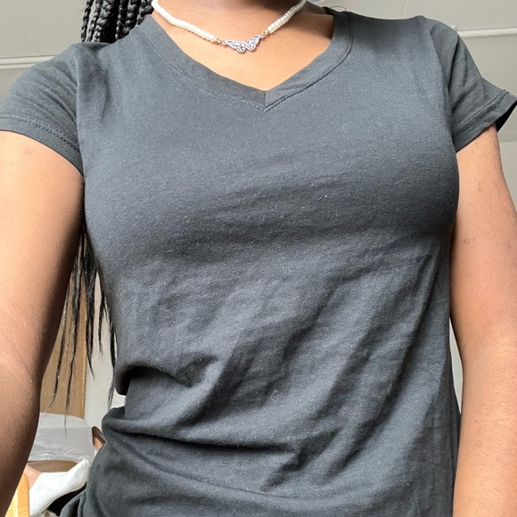 Black tee - Picture 2 of 2